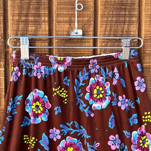 Vintage Brown Floral Skirt - Picture 10 of 10